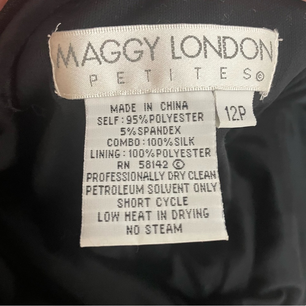 Vtg Maggy London Sequins Black Chiffon Front Beaded Cocktail Dress 12P Evening - Picture 11 of 11